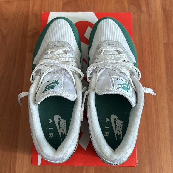Nike Air Max 1 Evergreen - Picture 3 of 7